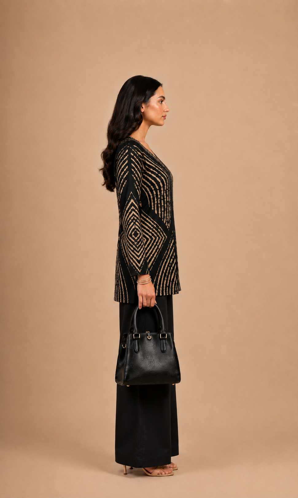 Black & Beige Geometric Printed Kurti